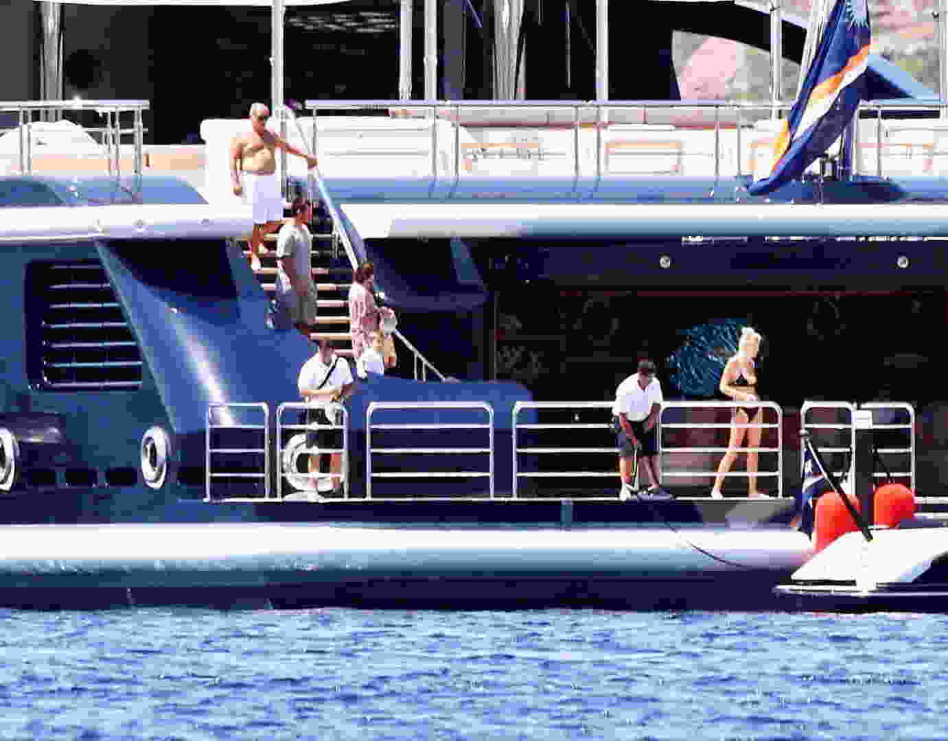 Milyarder Fərhad Əhmədovun lüks yaxta   GƏZİNTİSİ - FOTO